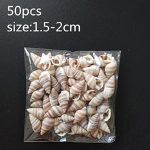 Load image into Gallery viewer, HappyKiss 0.9-1.5cm 100pcs/lot Natural conch shells mini conch corn screw wall decoration DIY aquarium landscape seashells